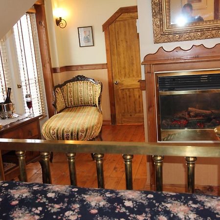 B&B Les Deux Pignons Petit-Saguenay 客房 照片